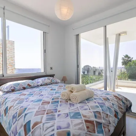 Orchid - Luxury 3br Retreat Between Paphos & Coral Bay