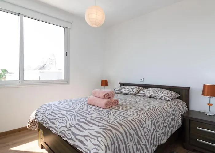 Orchid - Luxury 3br Retreat Between Paphos & Coral Bay