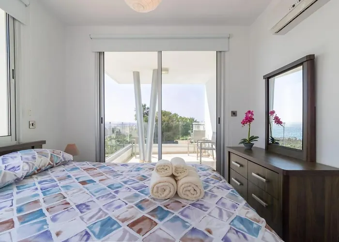 Prázdninový dům Orchid - Luxury 3br Retreat Between Paphos & Coral Bay Kissonerga