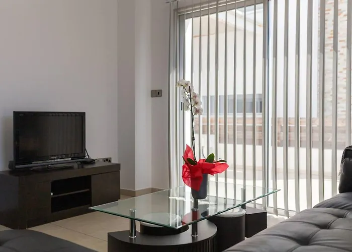 Orchid - Luxury 3br Retreat Between Paphos & Coral Bay * Kissonerga